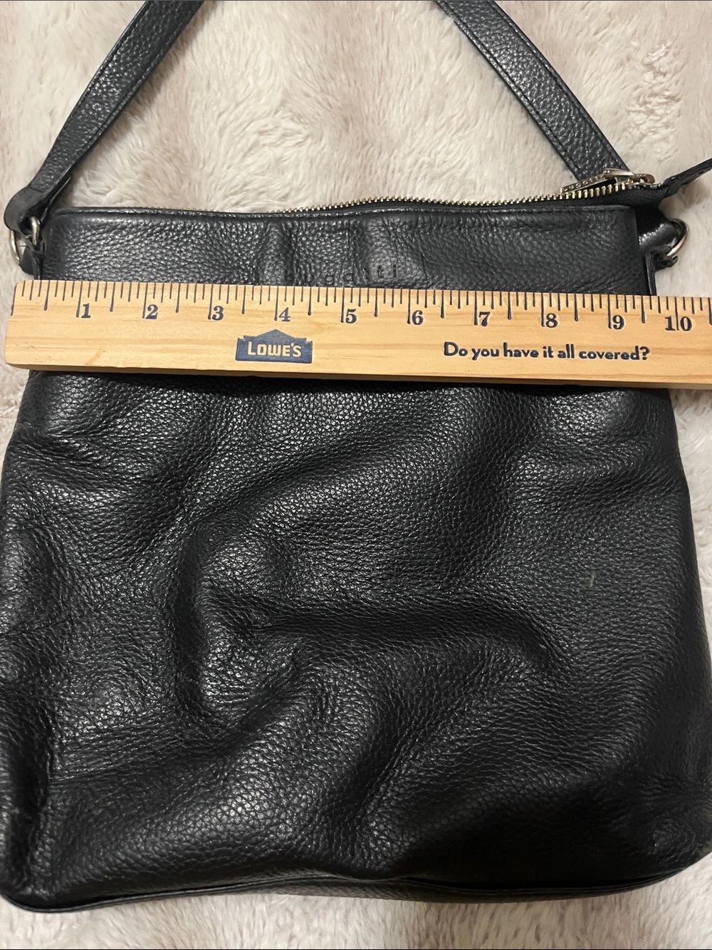 Bugatti Black Leather Crossbody Bag - Picture 4 of 16